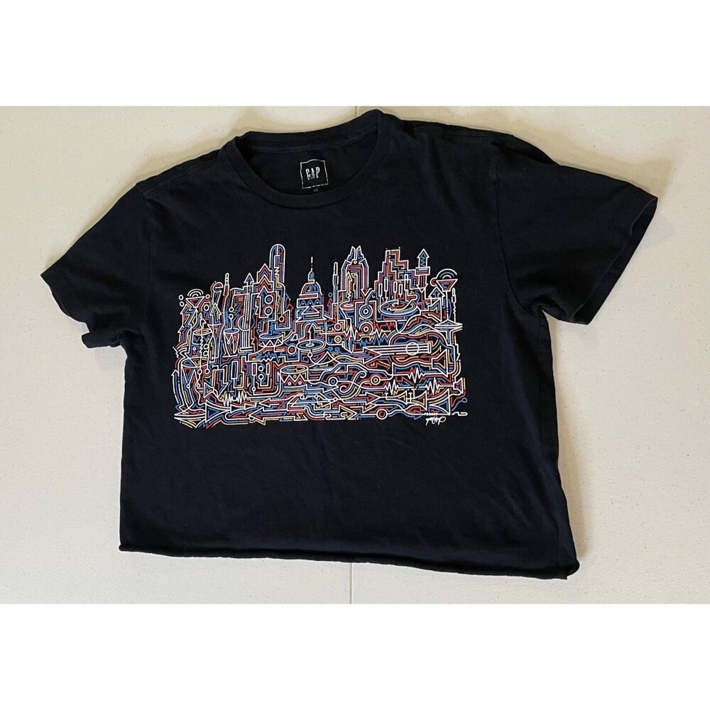 GAP Womens Cityscape Crop Top Size XS Unique Artsy Stretchy Comfortable Basic